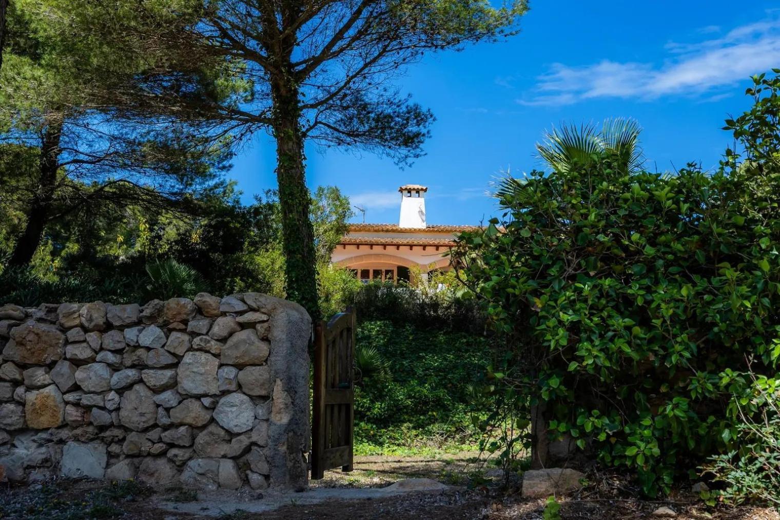 Casa Aladern On The Beach Mhm Font de sa Cala Exterior photo